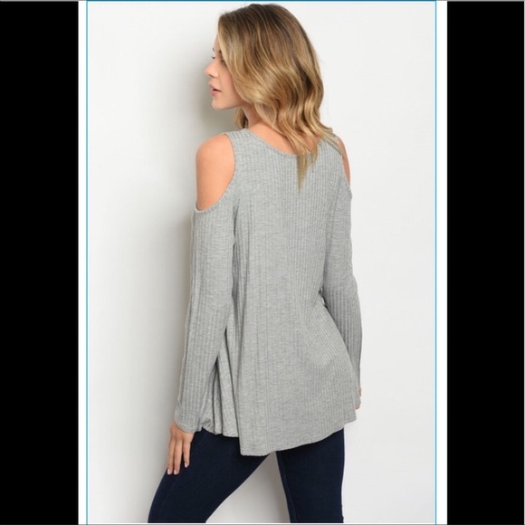 Cold Shoulder Gray Top - Picture 3 of 4